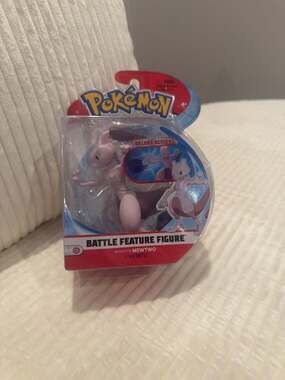 Pokemon Deluxe Action Battle Feature Figure Mewtwo